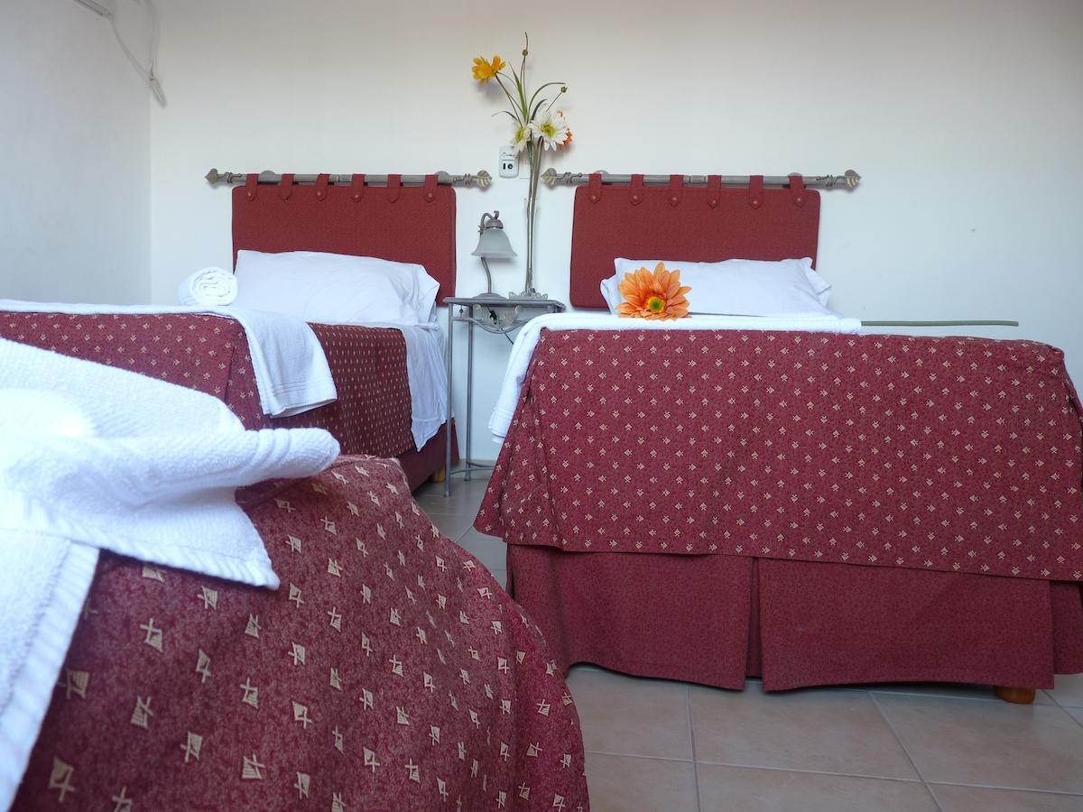 Hotel Quelu Leufu Río Colorado Quarto foto